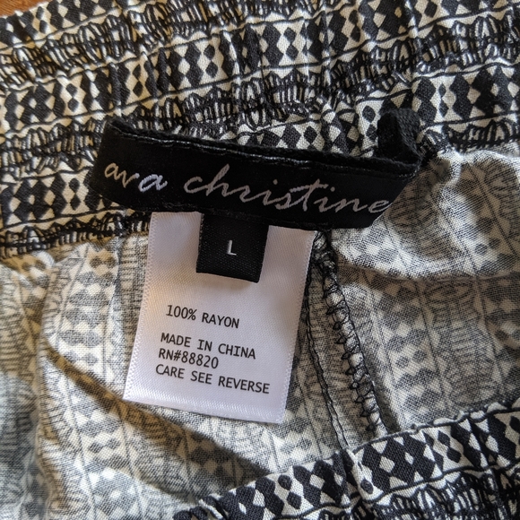 Ava Christian black & white pants - Picture 3 of 3